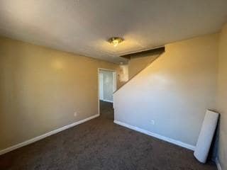 Photo - 691 Windsor St SW