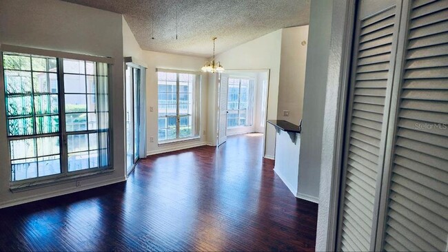 Photo - 4623 Gate Pl Unit 206