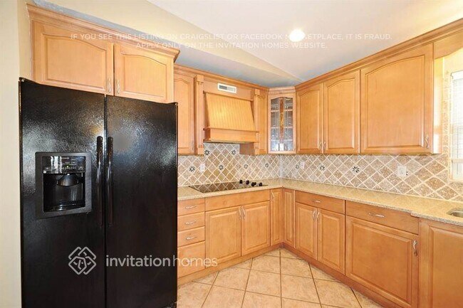 Photo - 452 Hazelwood Rd