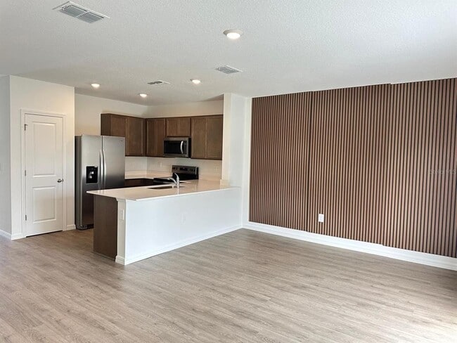 Photo - 31206 Midnight Sun Wy