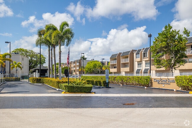 7727-7765 SW 86th St - Entrada - Kings Creek