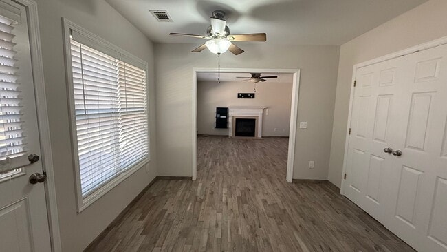 Photo - 2010 Lisa Springs Dr SW