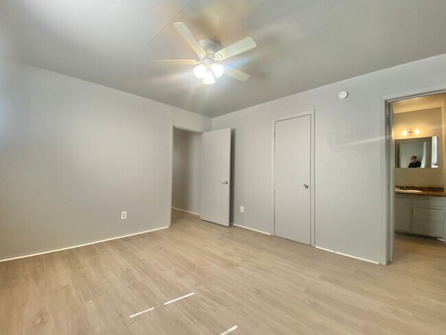 Photo - 1108 42nd St Unit A