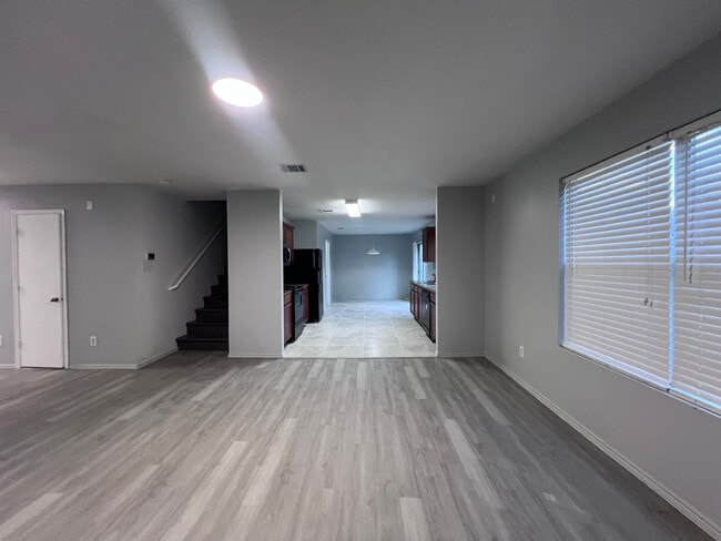 Photo - Room in House on Shallow Creek Dr