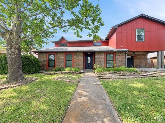 Building Photo - 8802 Deerwood Dr Rental