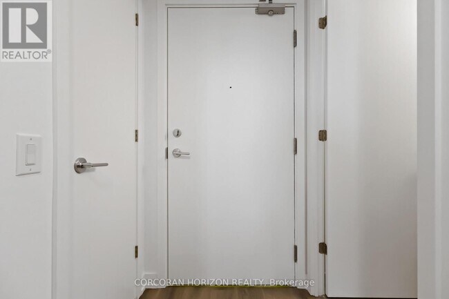 Photo - 7437 Kingston Rd Unité 413