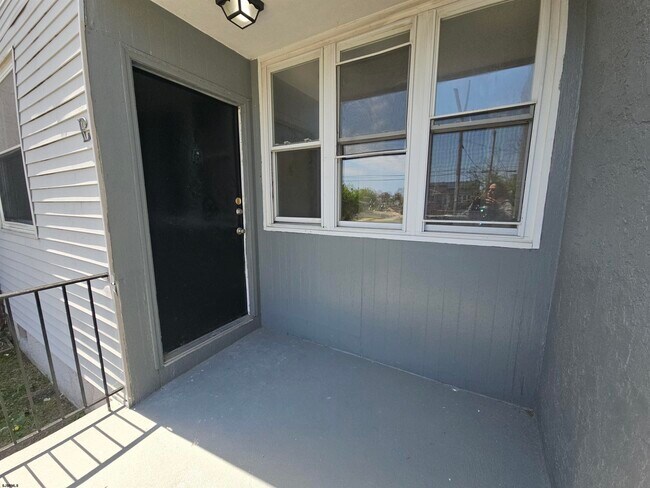 2201 Murray Ave Unidad C