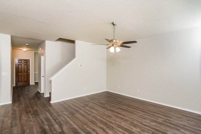 Photo - 9431 Hanover Sky