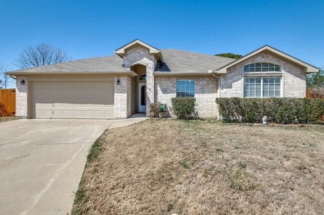 Building Photo - Beautiful 4BD Home with Pond Views & Covered Patio