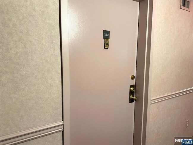 Photo - 160 Overlook Ave Unit 11-E2