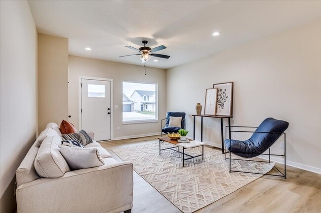 Photo - Chuck Floor Plan - Fox Creek