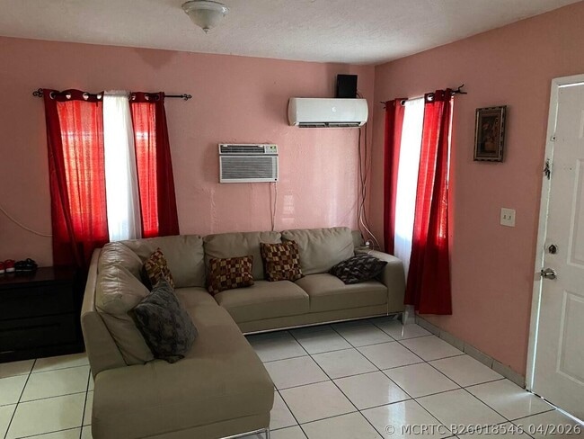Photo - 12920 Westview Dr