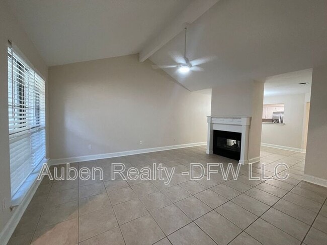 Photo - 2916 Kathleen Ln
