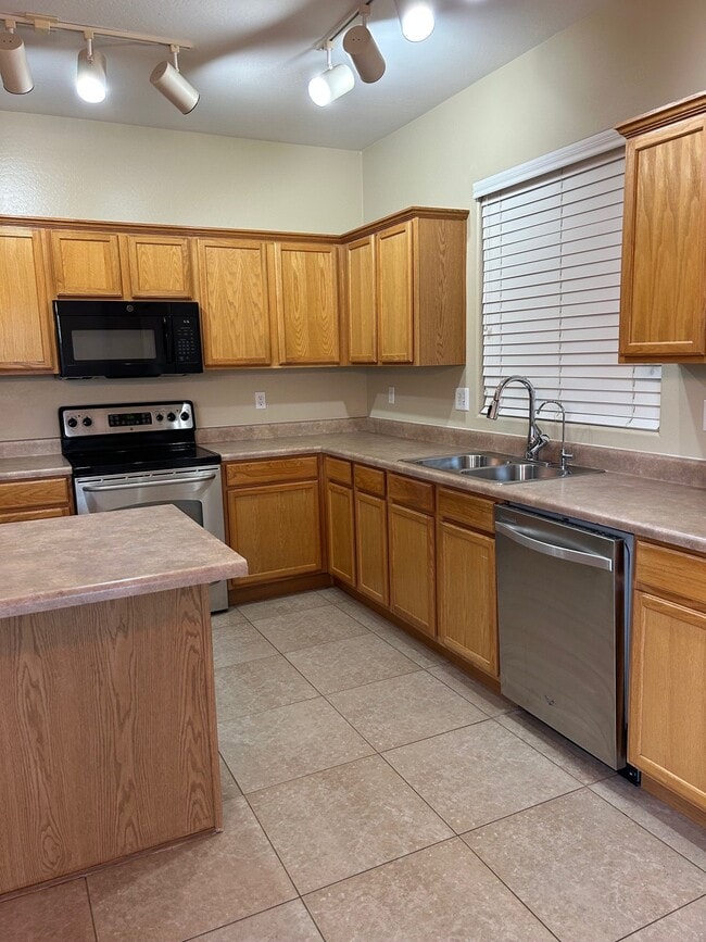 Photo - 17923 W Port Au Prince Ln