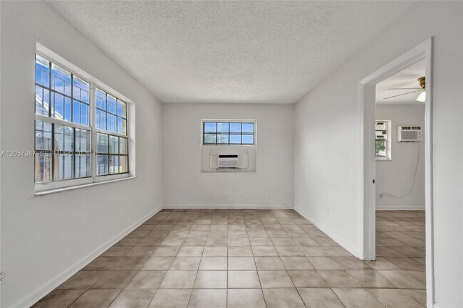 2525 Superior St Unidad 4