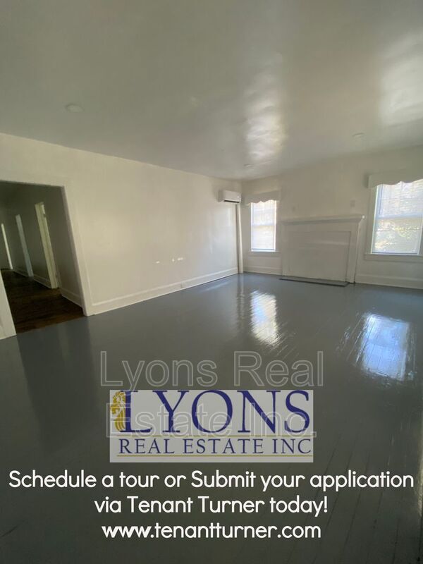 Photo - 315 S Berrien St Unit #1