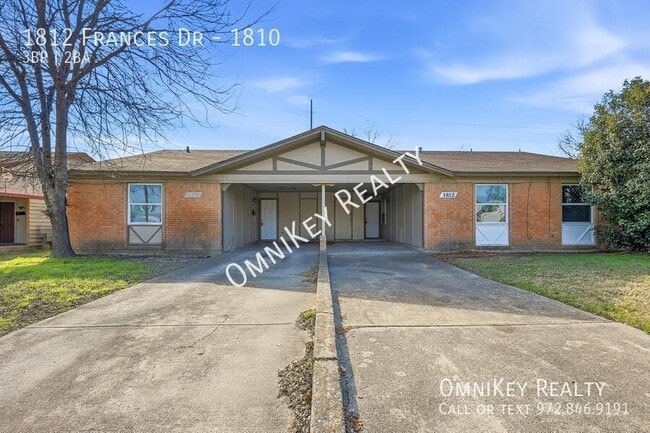 Building Photo - 1812 Frances Dr Unit 1810