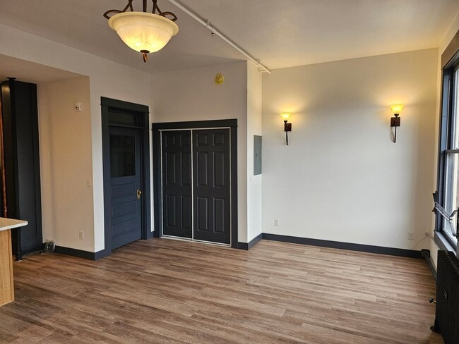 Photo - Genevieve Suites Unit 2B