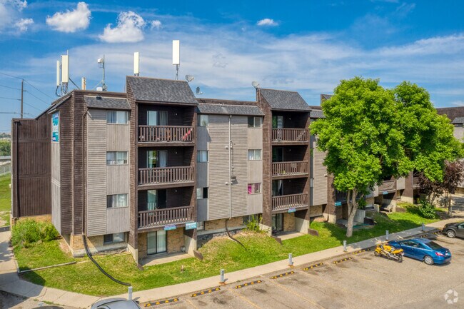 Photo - Doverglen Estates