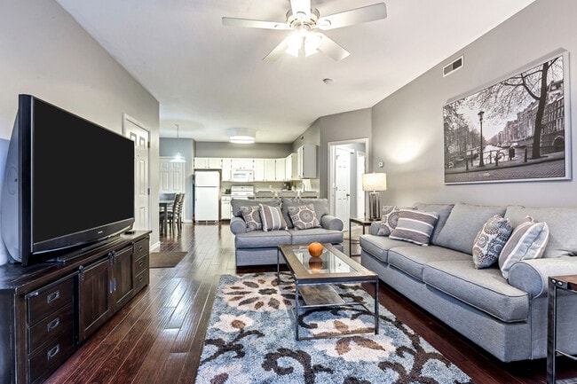 Photo - 421 Belmont Pl