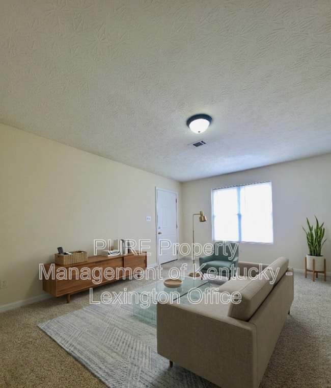 Photo - 168 Grinder Ct