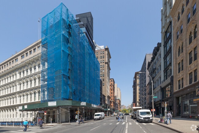 Photo - The Cast Iron Building