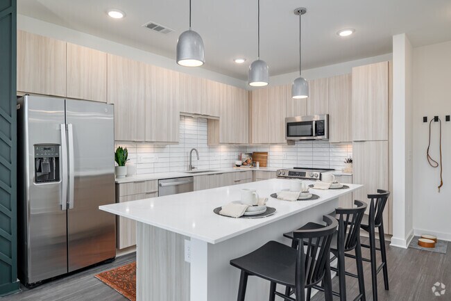 2BR, 2BA - 1,168SF - Kitchen - Solis Dresden Village