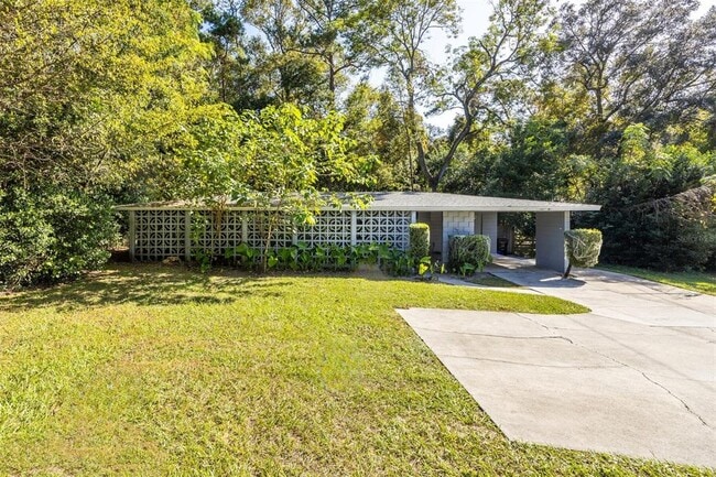 Photo - 749 NW 34th St