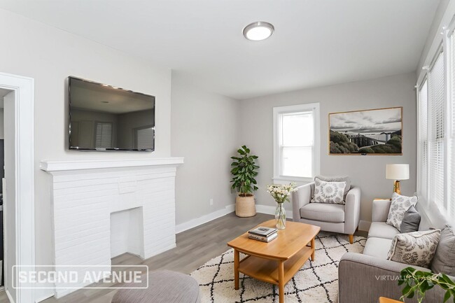 Photo - 922 Wells St