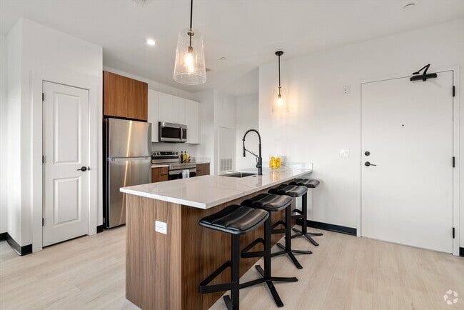 Building Photo - 600 Broadway Unit 506 Rental
