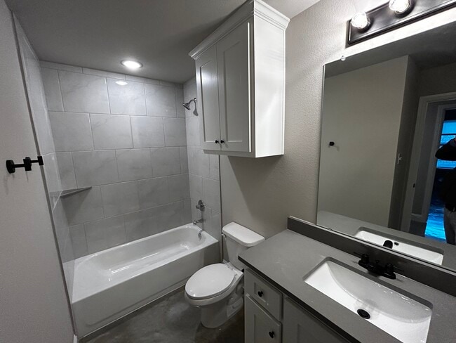 Photo - 10036 W Hwy 199 Unit 10036-100