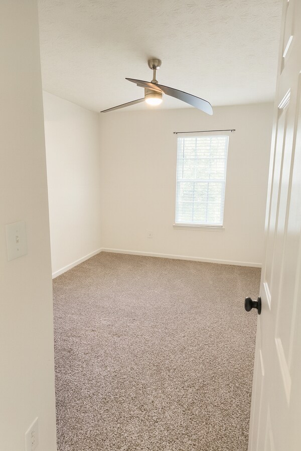 Photo - Room in Townhome on Waverly Hills Dr