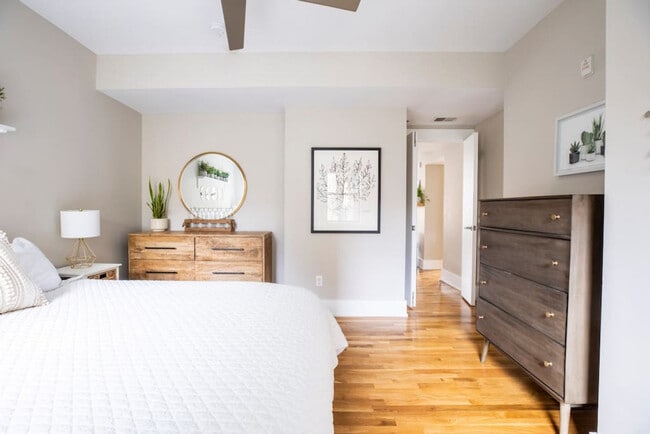 Photo - 1407 Vine St Unit ID1056101P