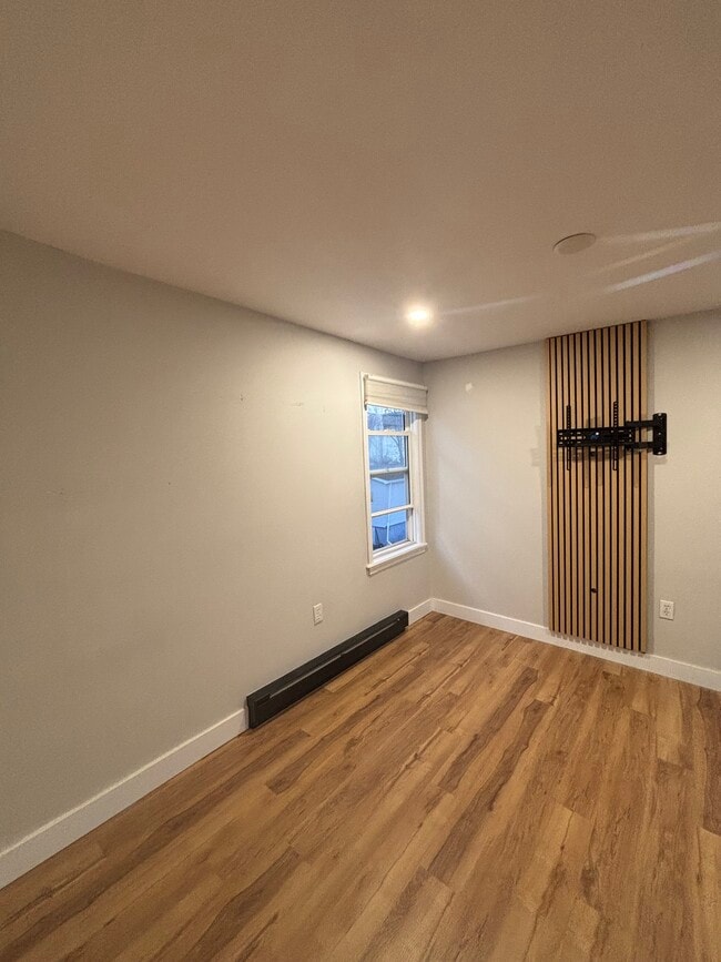 Photo - ONE BEDROOM APARTMENT IN THE HEART OF DOWNTOWN DARTMOUTH Unit 201