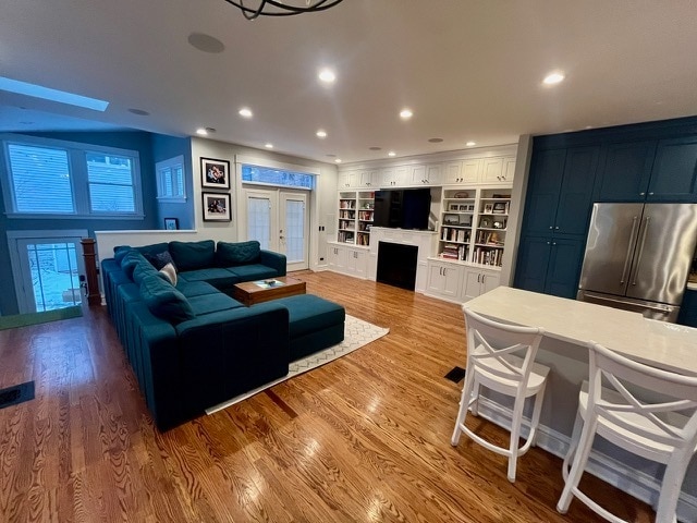 Photo - 3700 N Hermitage Ave