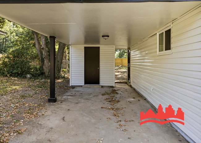 2575 Eastbrook Dr