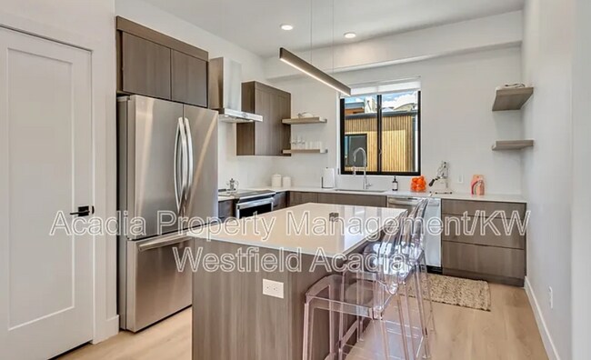 Photo - 4186 S Main St