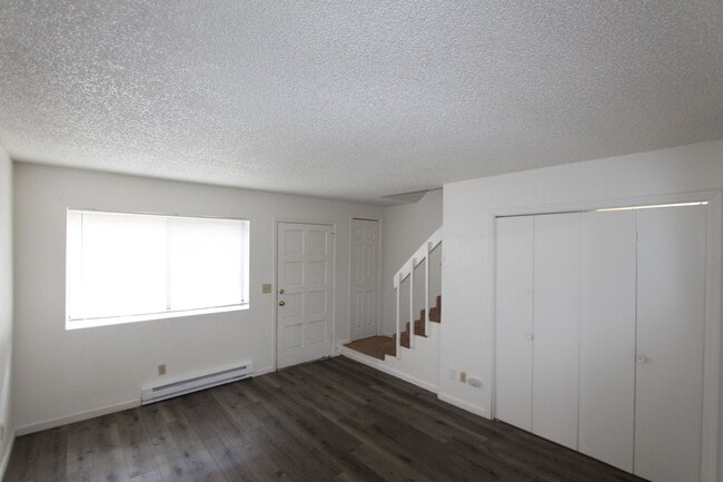 Photo - 2110 N East St Unit (158)  F