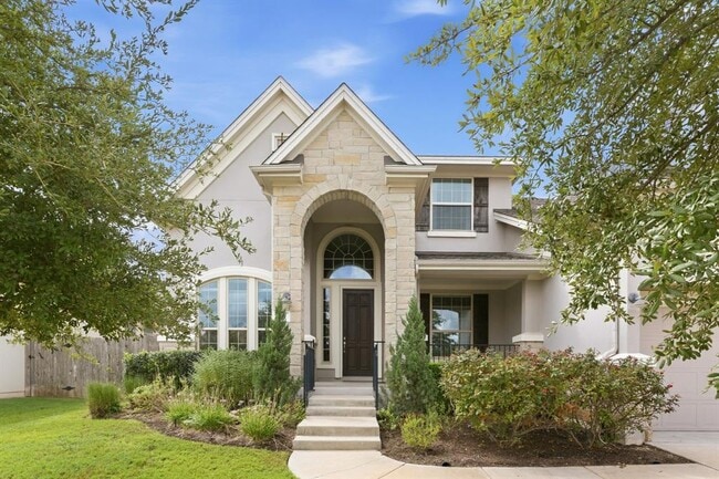 235 Senna Dr