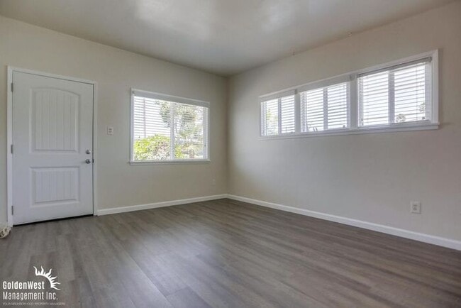 Photo - Beautiful 1Bdm 1Ba Cottage-Style Apartment...