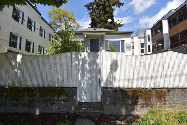 Photo - Updated Two-Bedroom House with Yard in Fremont!