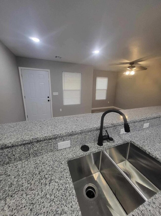 Photo - 1413-1415 S Byers Ave Unit 1413 S Byers Ave.