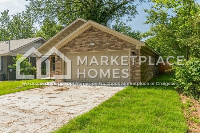 Photo - 724 W 23rd St