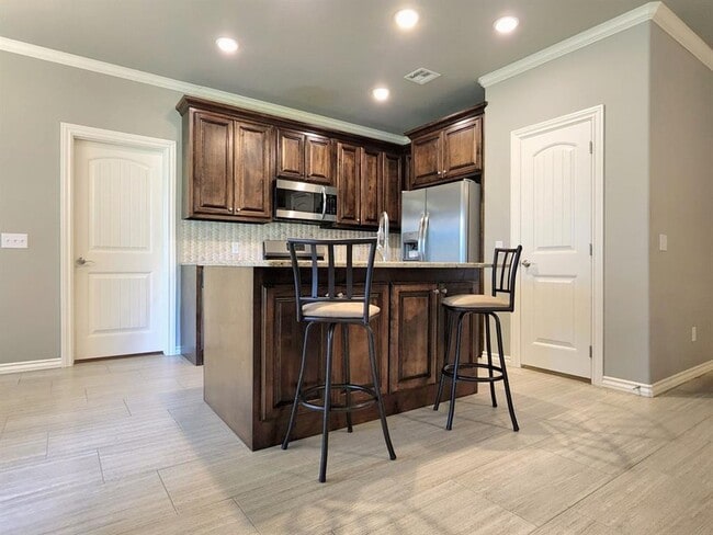 2308 Paraiso Way