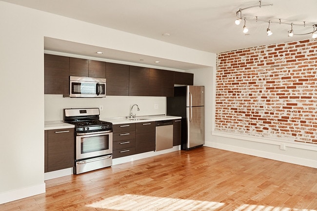 Brownstone Lofts