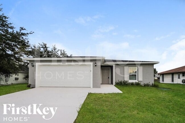 Building Photo - 700 SW Saragossa Ave Rental