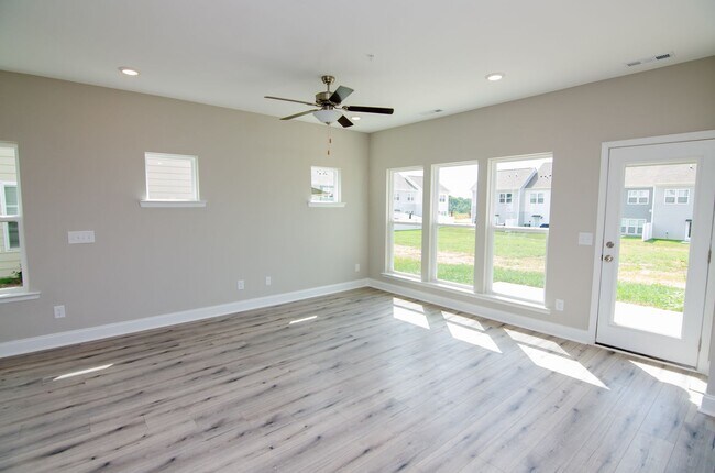 Photo - Stunning in June lake