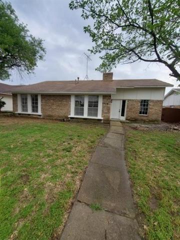 Building Photo - 2210 Greenvalley Dr Rental