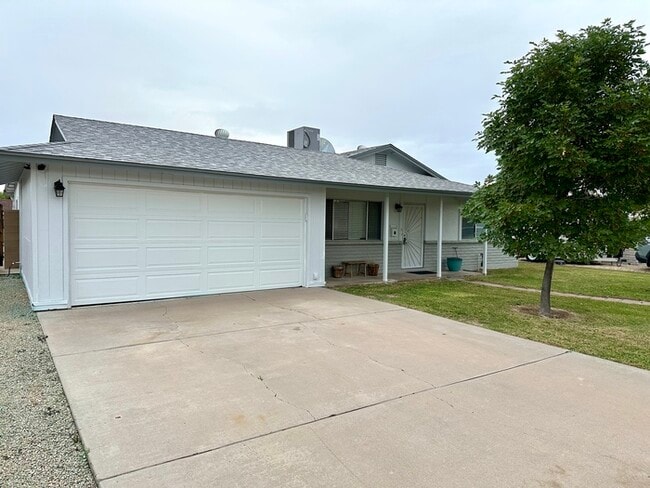 Building Photo - Wonderful Continental East home in Tempe!!