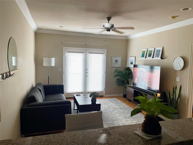 Photo - 3102 Kings Rd Unit 2308